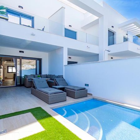 Panoramic Private Pool Home 菲内斯特拉特 外观 照片