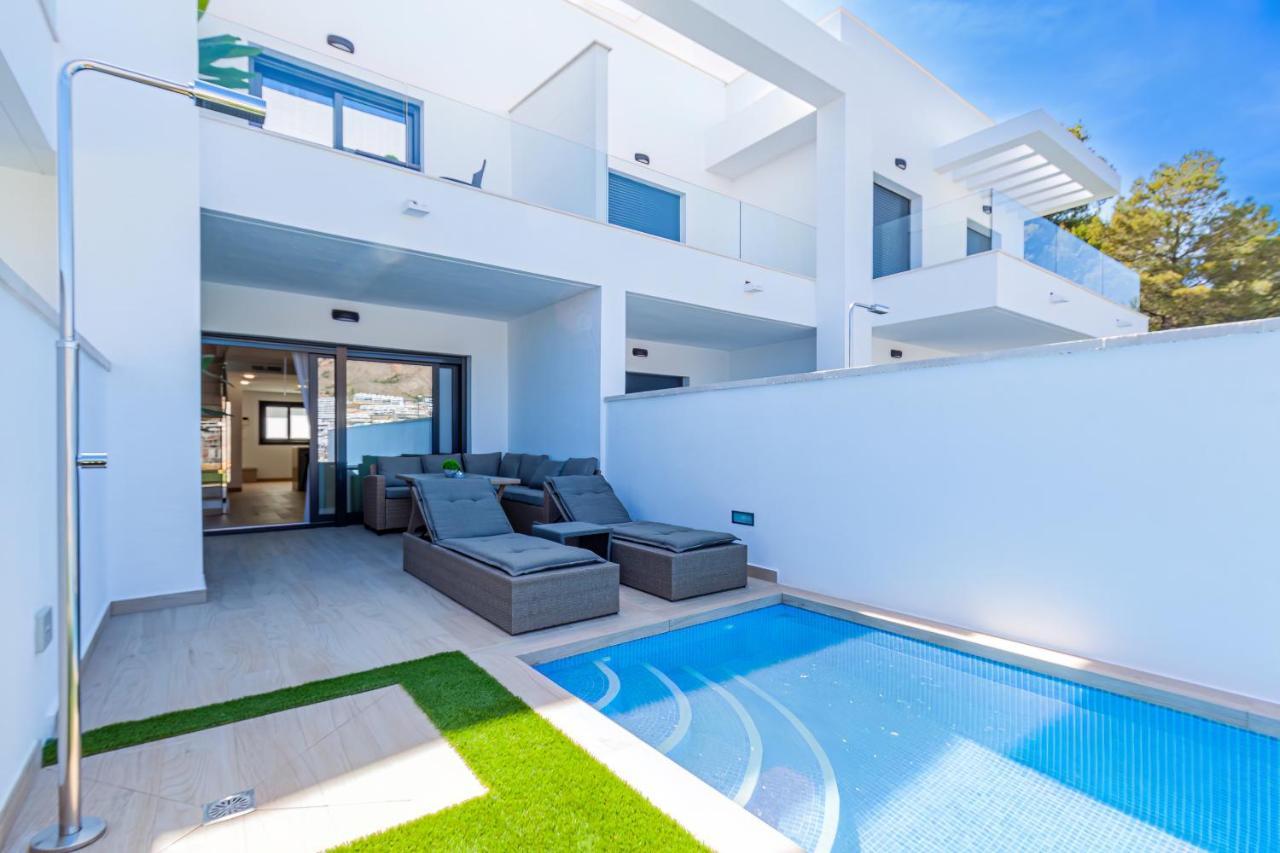 Panoramic Private Pool Home 菲内斯特拉特 外观 照片